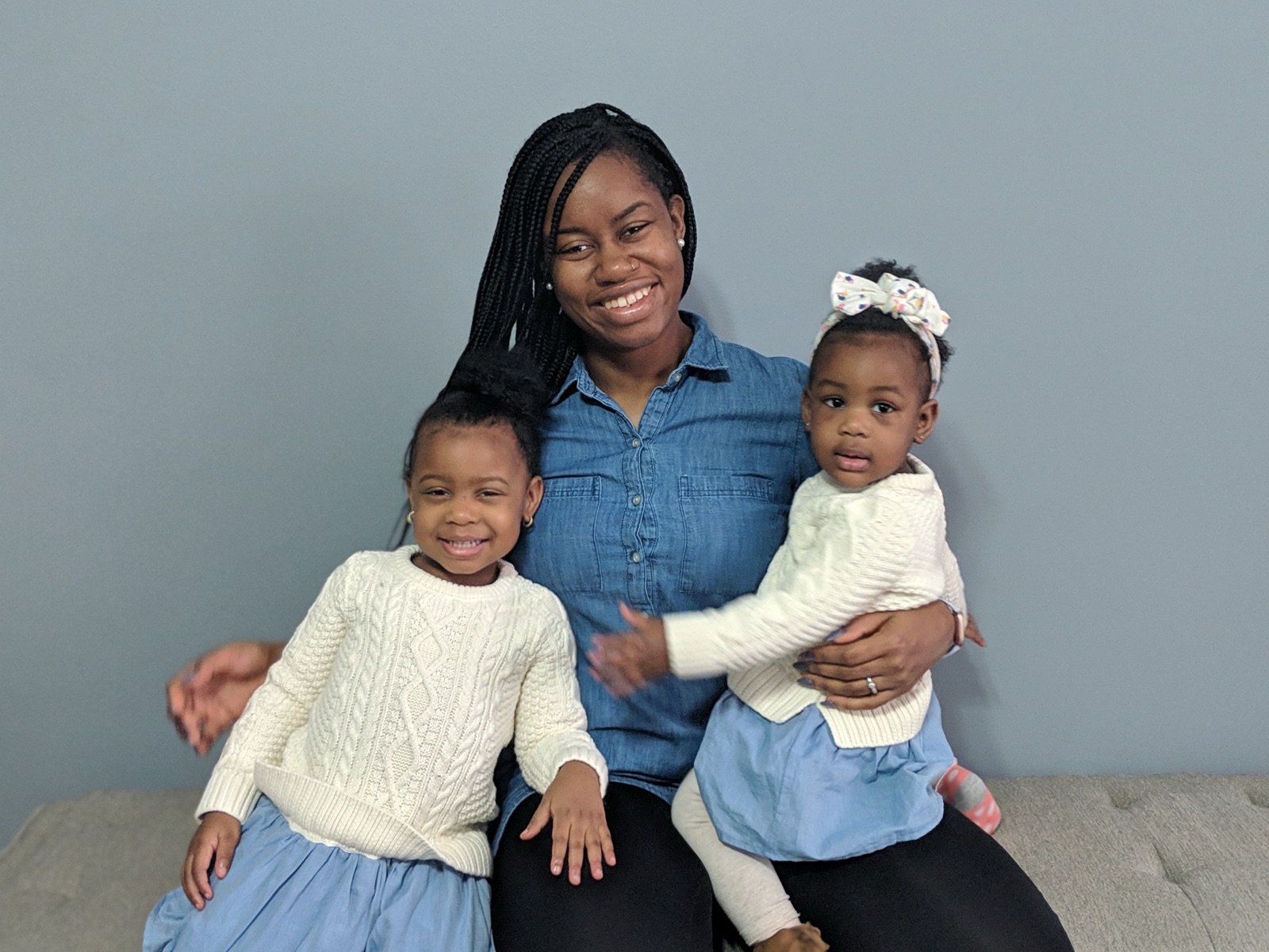 Alyscia with her two daughters
